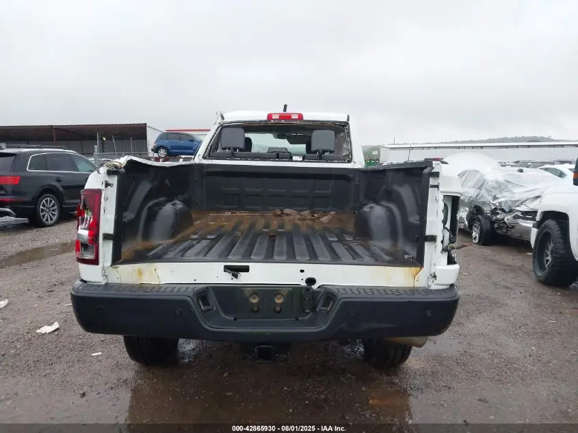 2018 RAM 2500 TRADESMAN  4X4 8' BOX