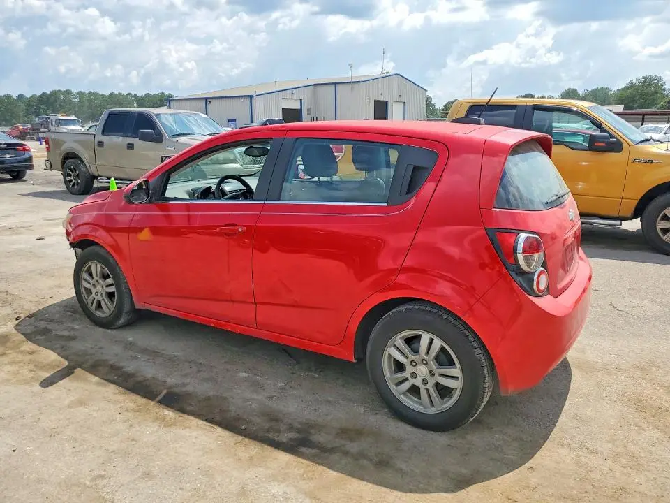 2015 CHEVROLET SONIC LT  