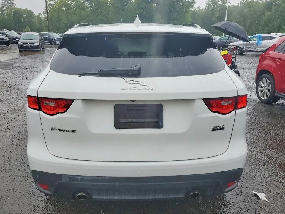 2018 JAGUAR F-PACE PRESTIGE  