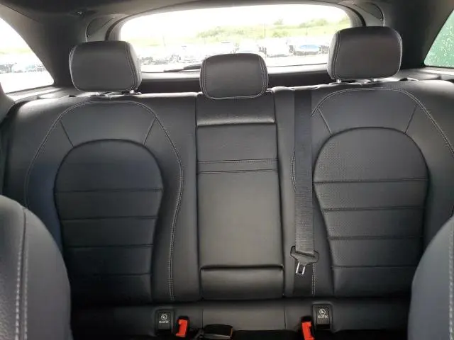 2020 MERCEDES-BENZ GLC 300  