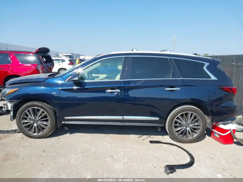 2019 INFINITI QX60 LUXE