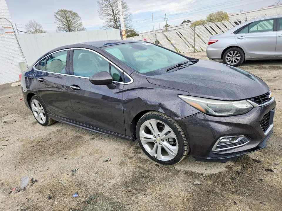 2017 CHEVROLET CRUZE PREMIER  