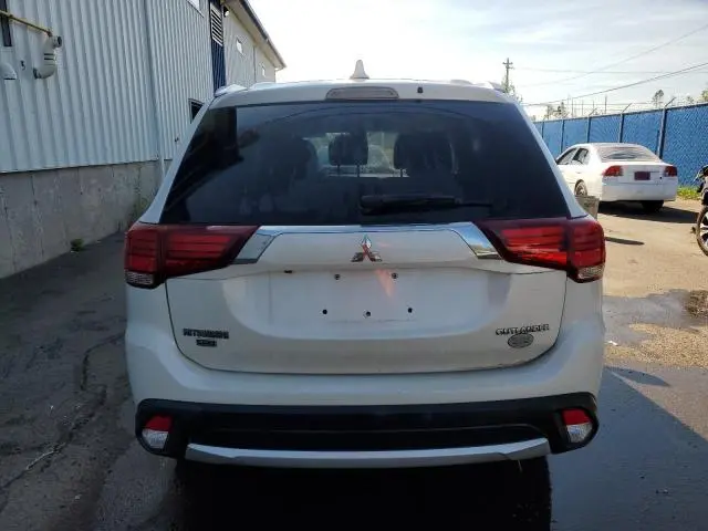 2018 MITSUBISHI OUTLANDER ES  