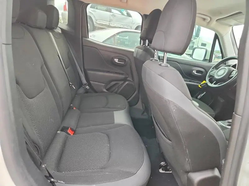 2020 JEEP RENEGADE LATITUDE  