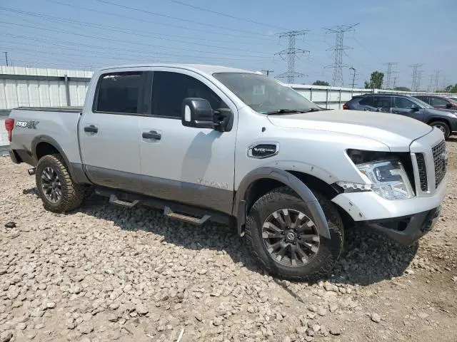 2017 NISSAN TITAN SV  