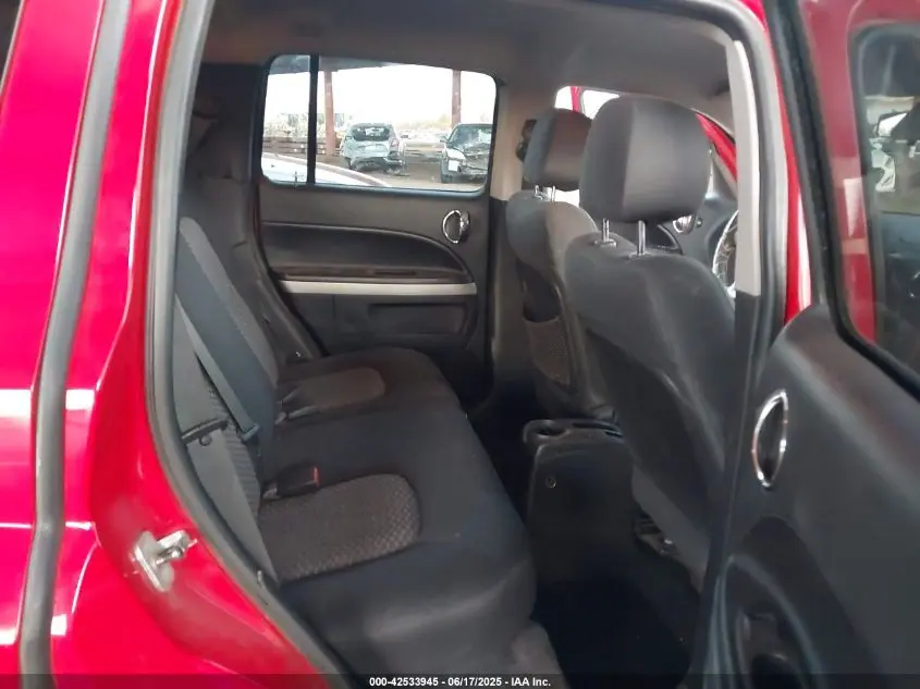 2010 CHEVROLET HHR LT