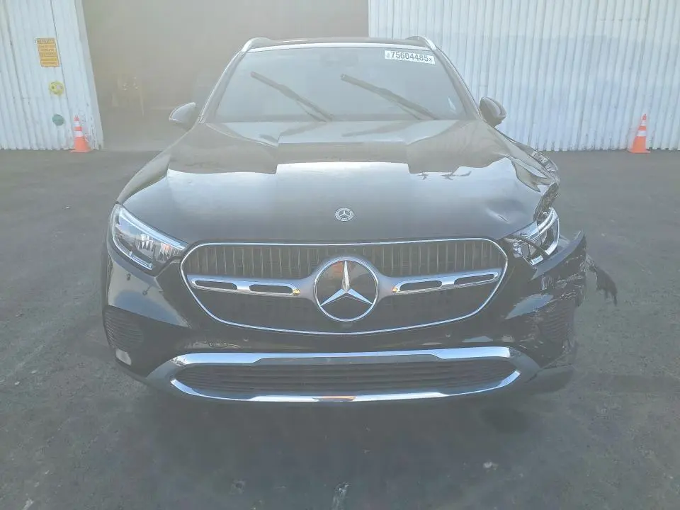 2024 MERCEDES-BENZ GLC 300  