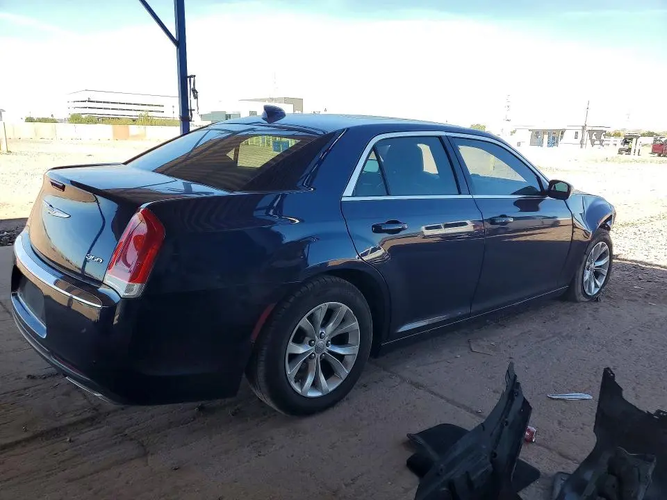 2015 CHRYSLER 300 LIMITED  