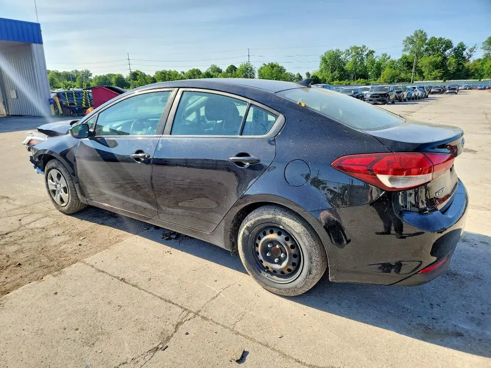 2018 KIA FORTE LX  
