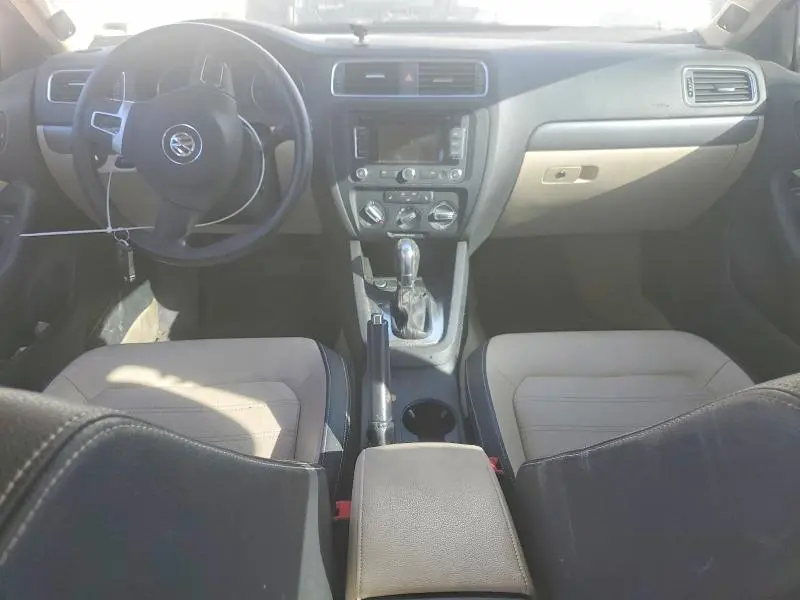 2013 VOLKSWAGEN JETTA SEL  
