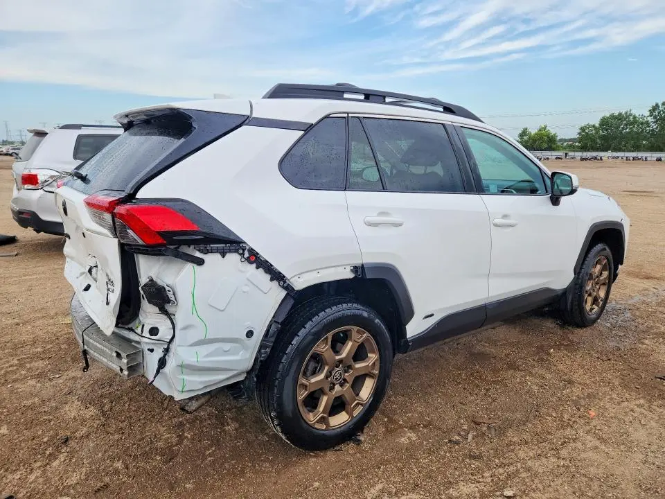 2023 TOYOTA RAV4 WOODLAND EDITION  