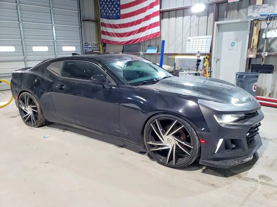 2017 CHEVROLET CAMARO LT  
