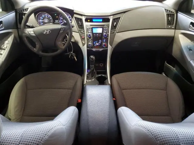 2011 HYUNDAI SONATA GLS