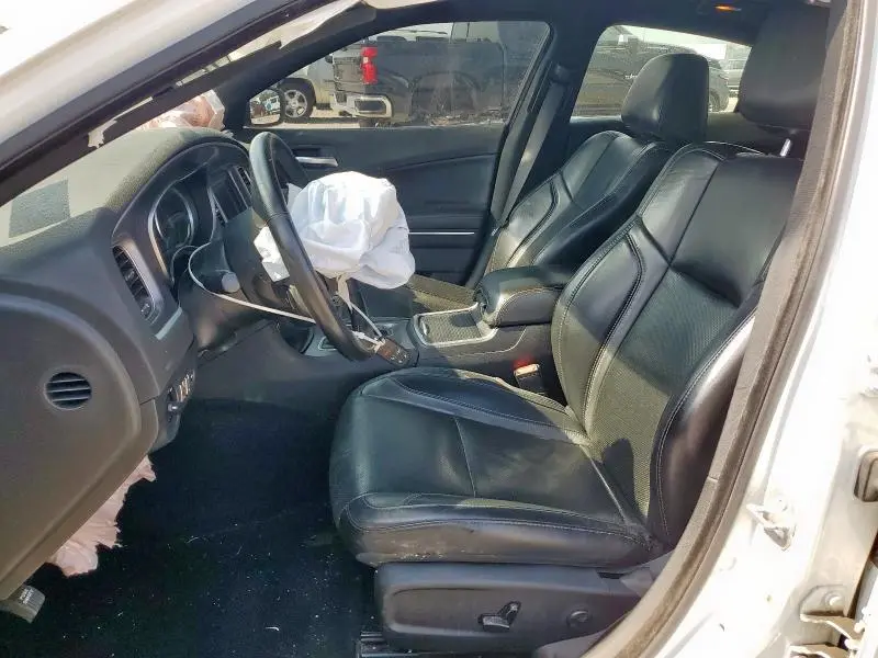 2019 DODGE CHARGER SXT  