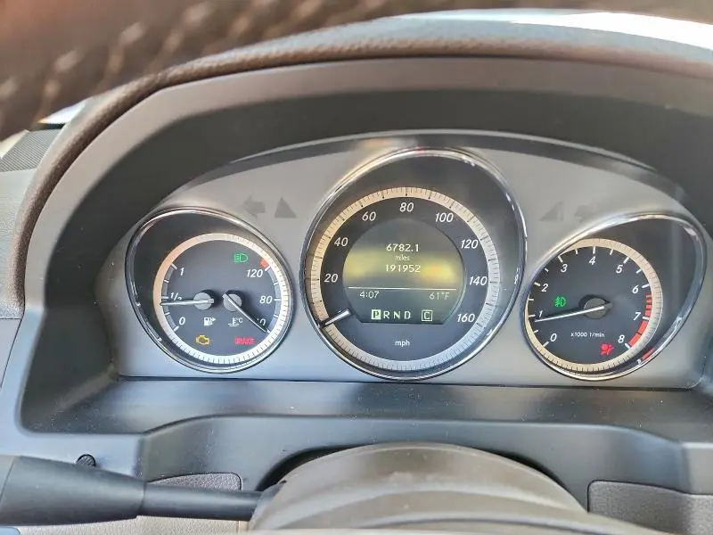 2010 MERCEDES-BENZ C 300  