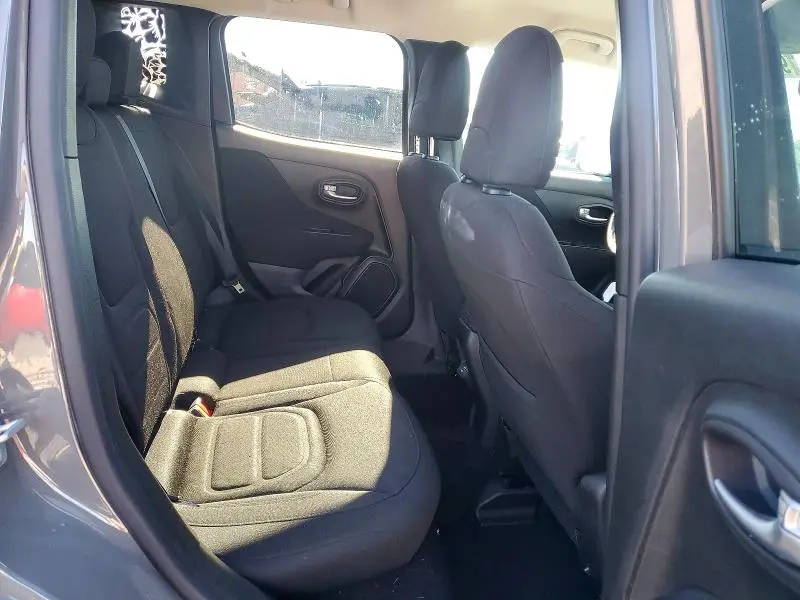 2019 JEEP RENEGADE LATITUDE  