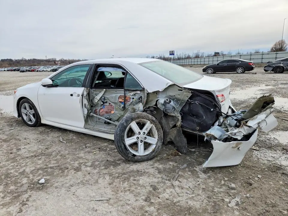 2012 TOYOTA CAMRY   