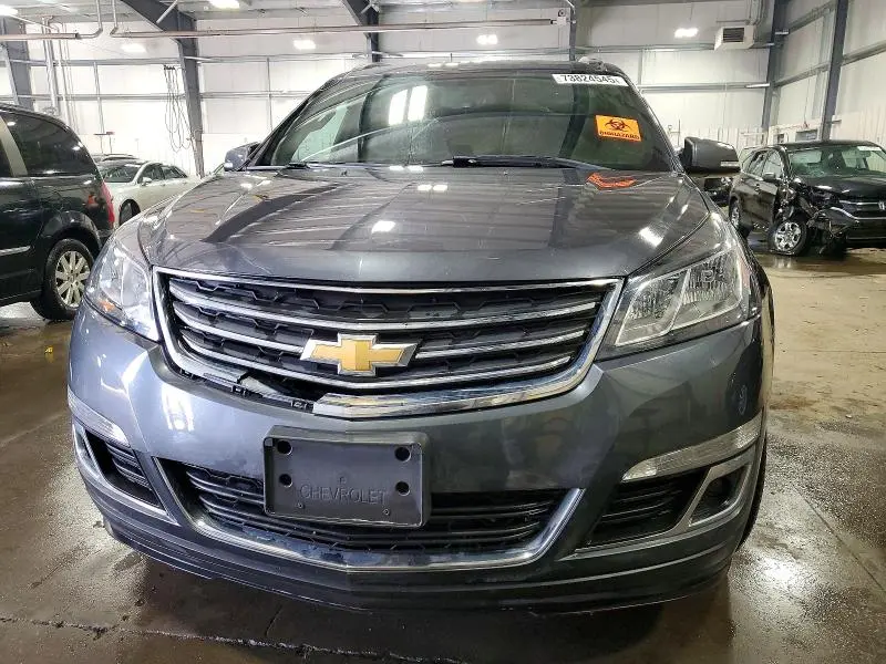 2013 CHEVROLET TRAVERSE LT  