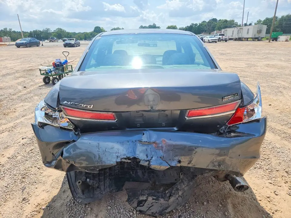 2012 HONDA ACCORD LX  