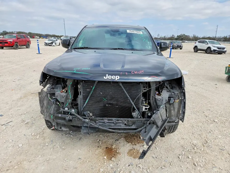 2017 JEEP GRAND CHEROKEE LAREDO  