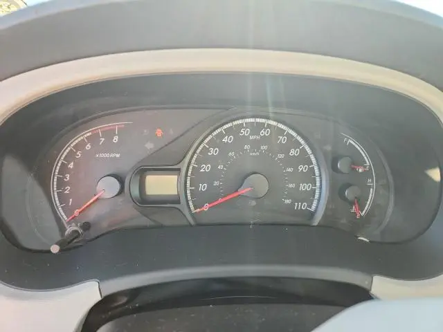 2011 TOYOTA SIENNA LE  