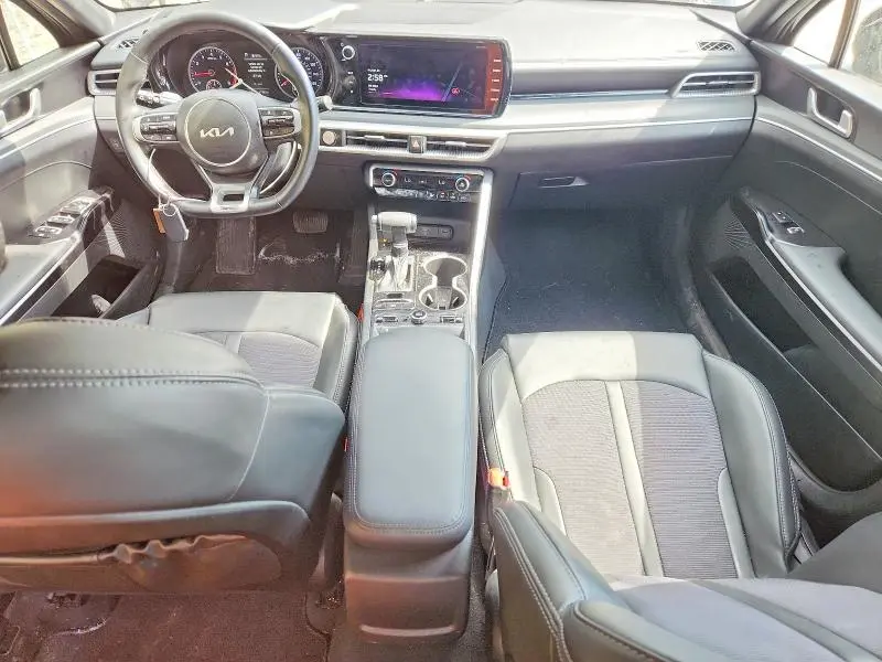 2024 KIA K5 GT LINE  