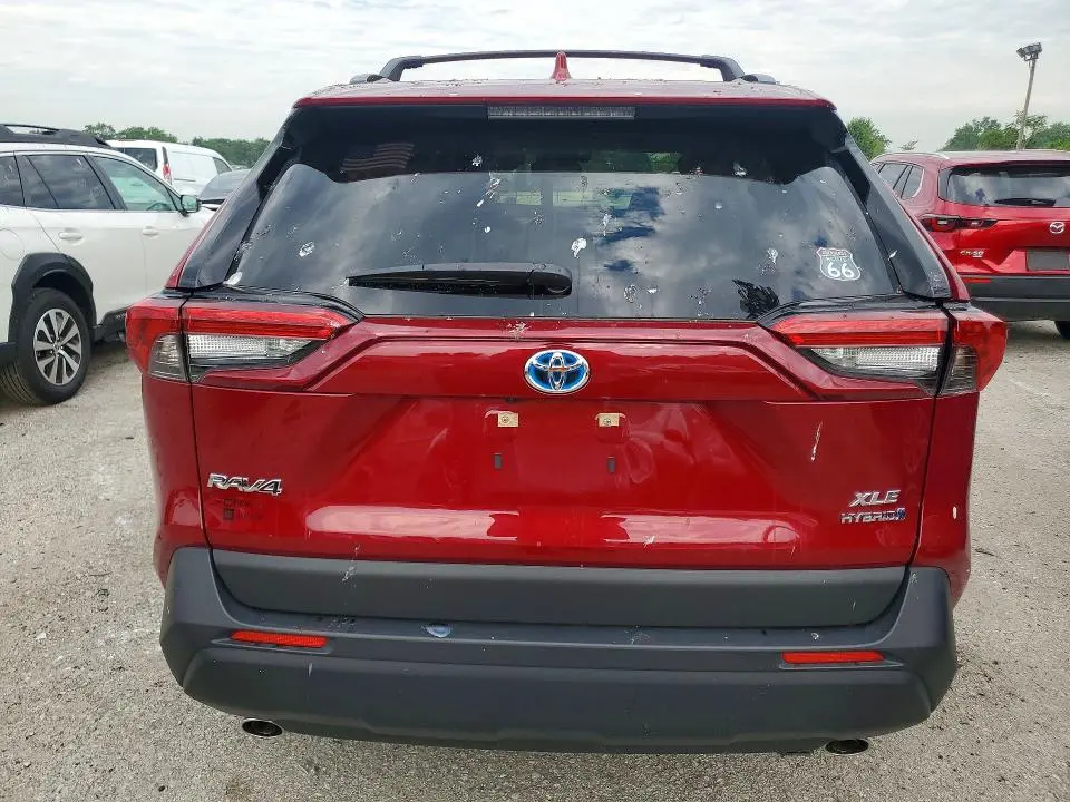 2022 TOYOTA RAV4 XLE PREMIUM  