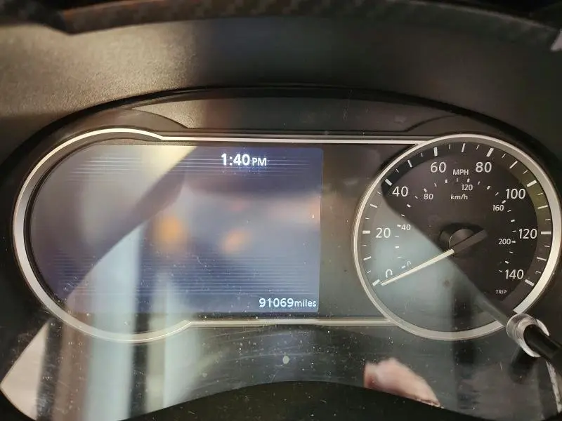 2021 NISSAN VERSA SV  