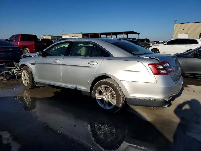 2017 FORD TAURUS SE  