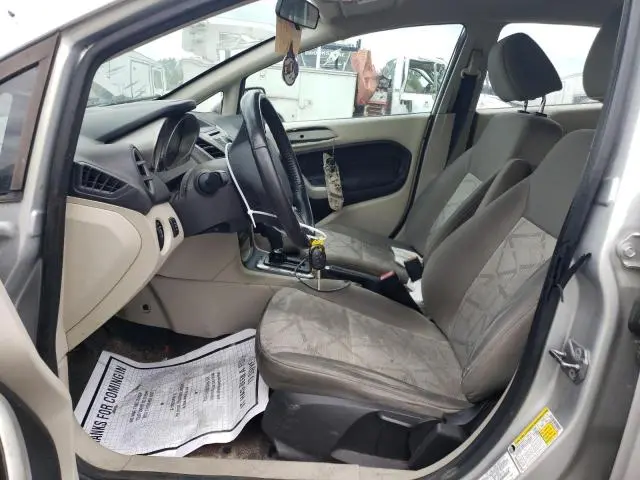 2013 FORD FIESTA SE  