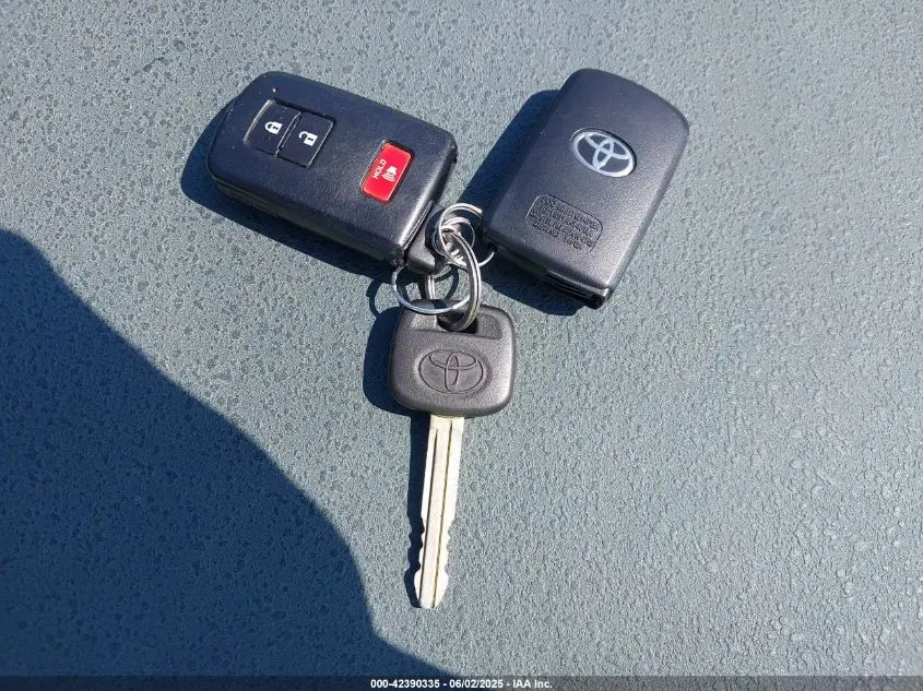 2016 TOYOTA TACOMA LIMITED