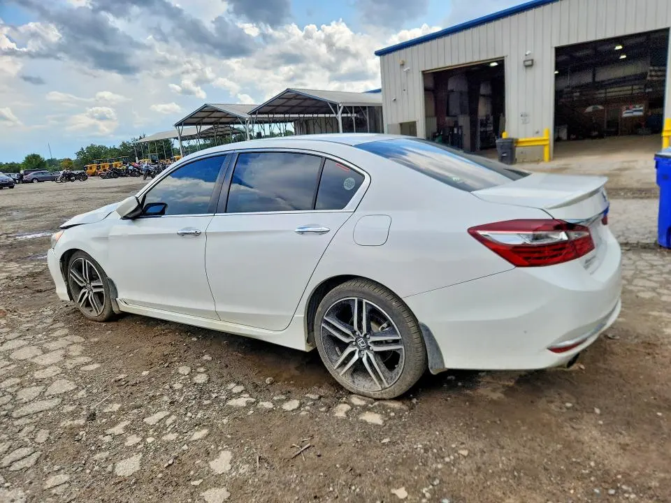 2017 HONDA ACCORD SPORT  