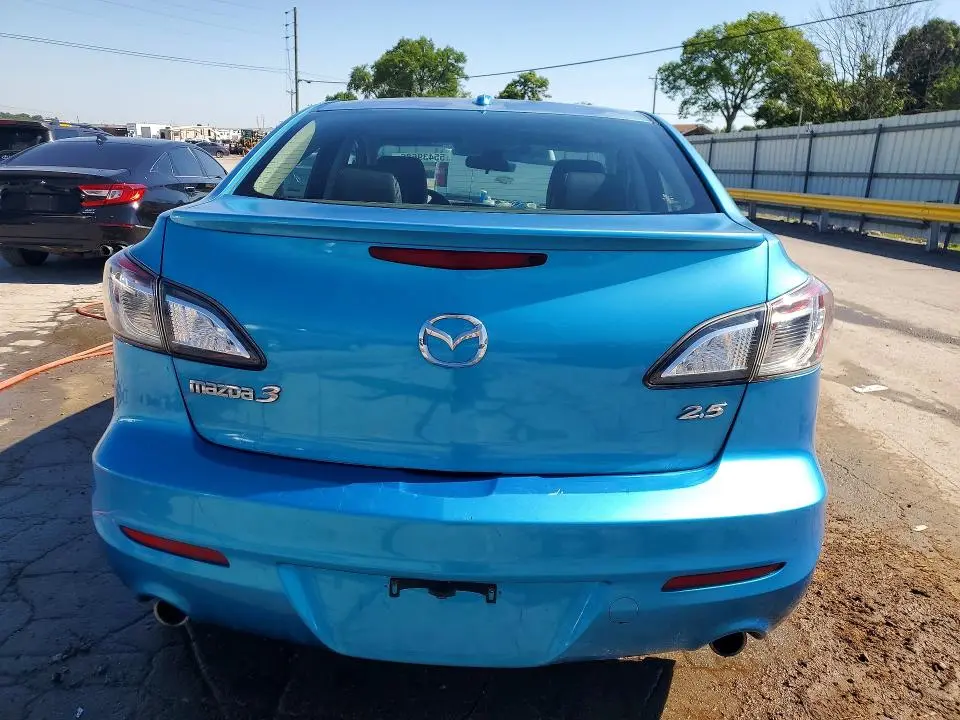2010 MAZDA 3 S  