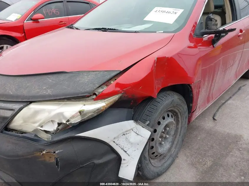 2014 TOYOTA CAMRY LE