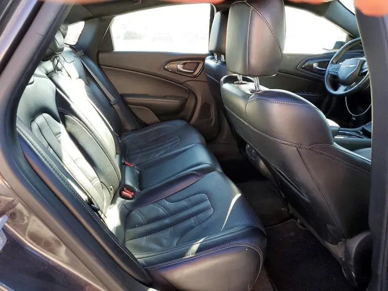 2015 CHRYSLER 200 S  