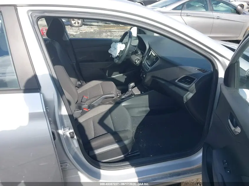 2019 HYUNDAI ACCENT SE