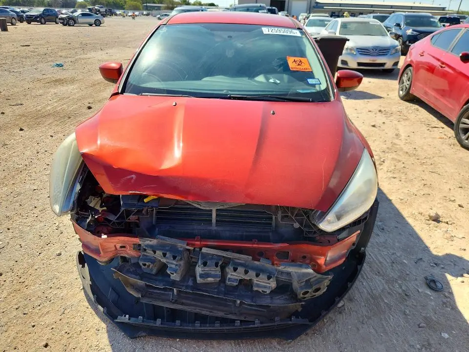 2018 FORD FOCUS SE  