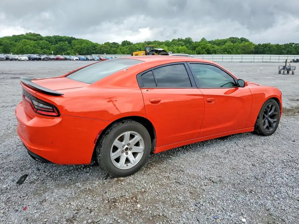 2016 DODGE CHARGER SE  