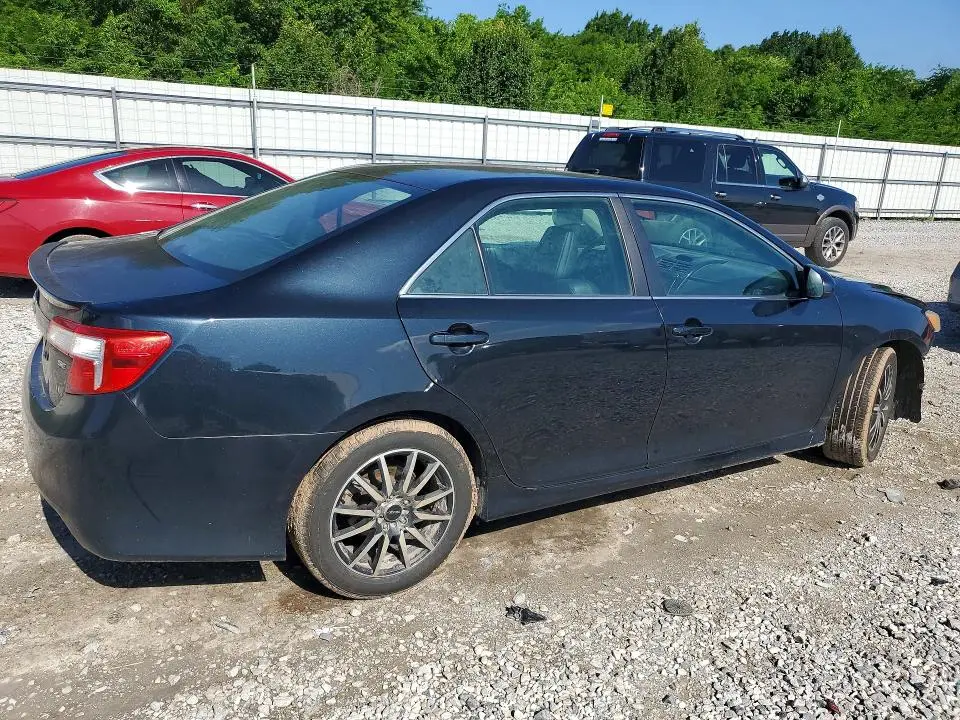 2012 TOYOTA CAMRY SE  