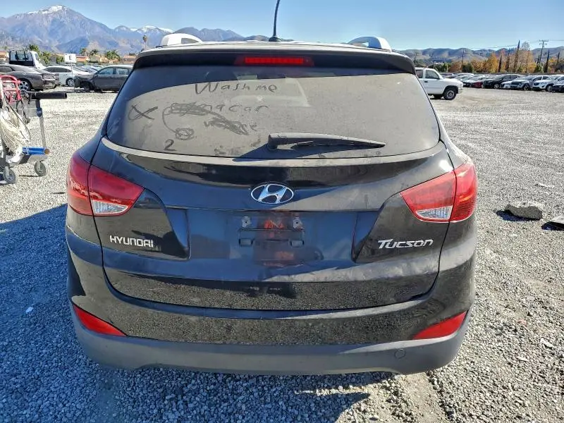 2011 HYUNDAI TUCSON GLS  