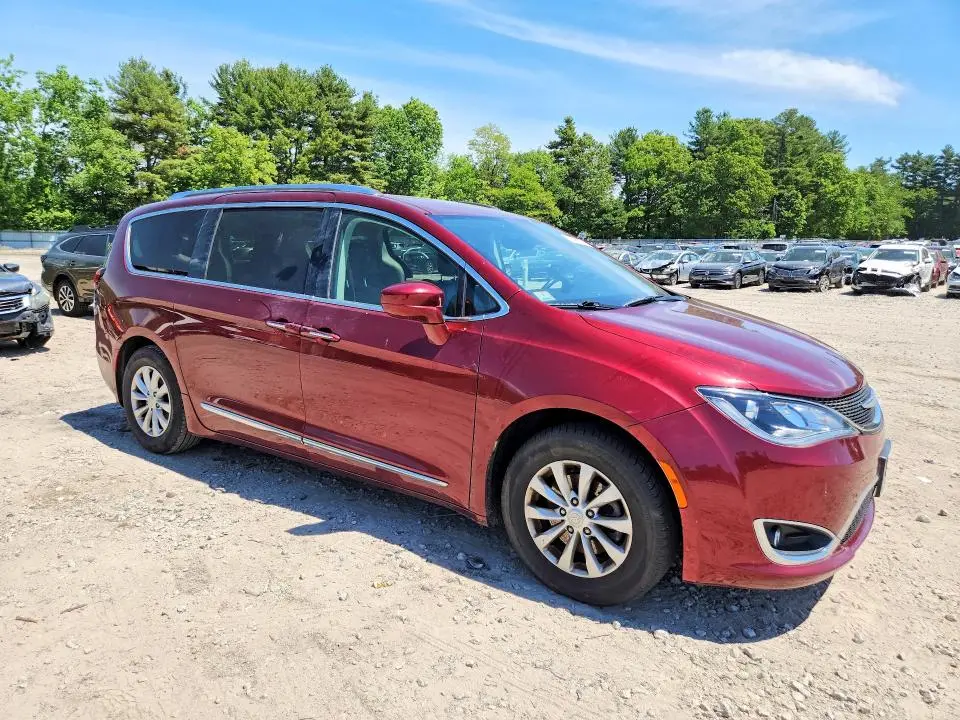 2018 CHRYSLER PACIFICA TOURING L PLUS  