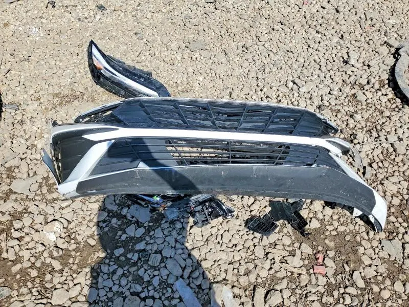 2024 HYUN ELANTRA SE   