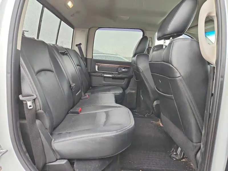 2013 RAM 1500 LARAMIE  