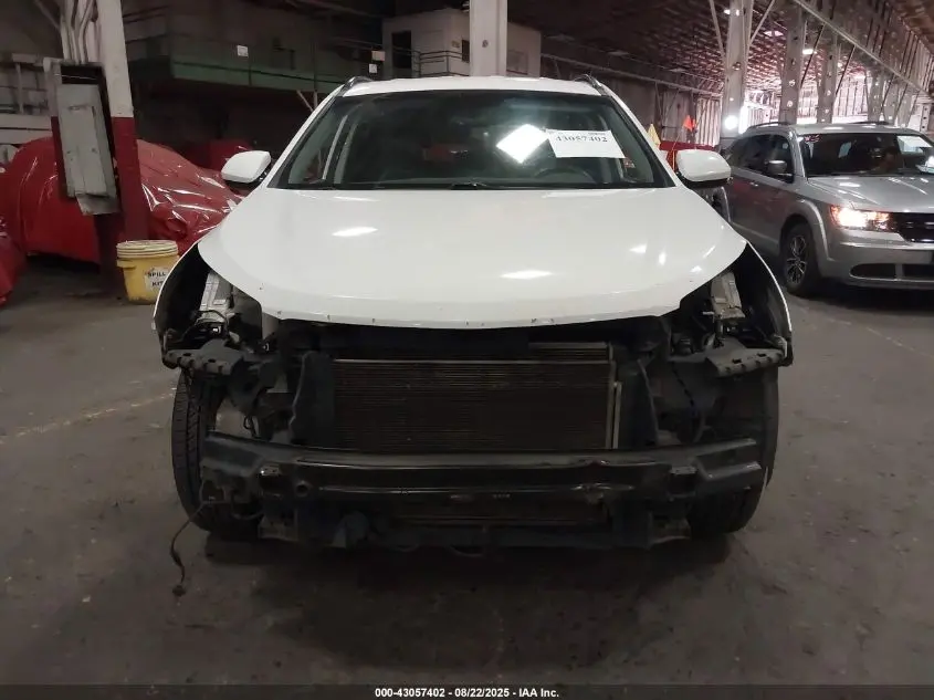 2016 HYUNDAI SANTA FE SE