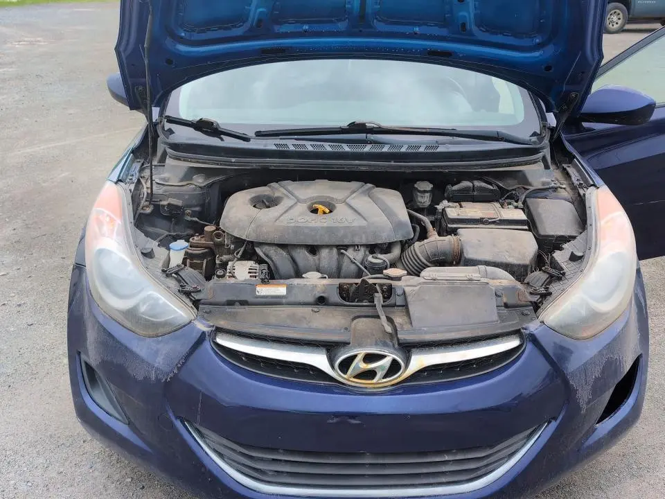 2012 HYUNDAI ELANTRA GLS  
