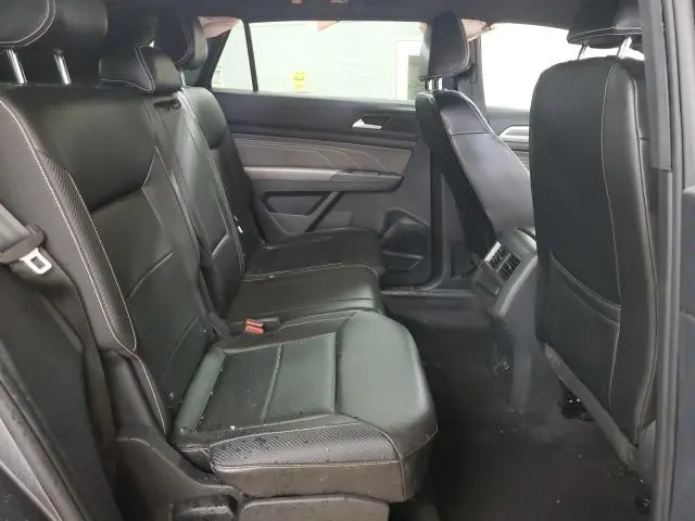 2022 VOLKSWAGEN ATLAS CROSS SPORT SE  