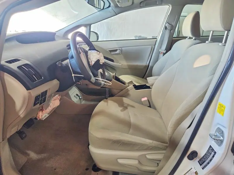 2011 TOYOTA PRIUS TWO  