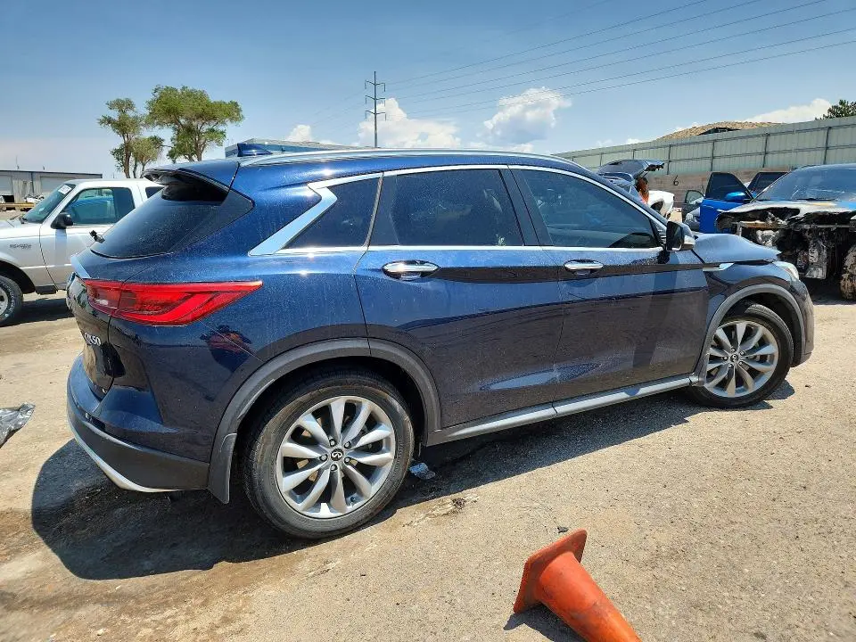2019 INFINITI QX50 LUXE  
