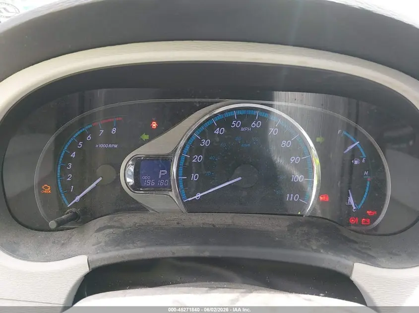 2012 TOYOTA SIENNA XLE V6 8 PASSENGER