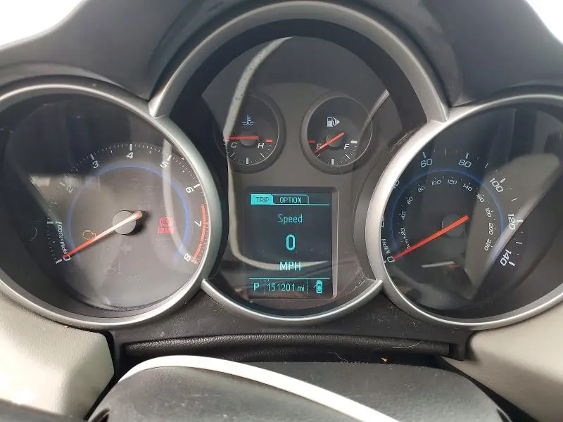 2015 CHEVROLET CRUZE LS  